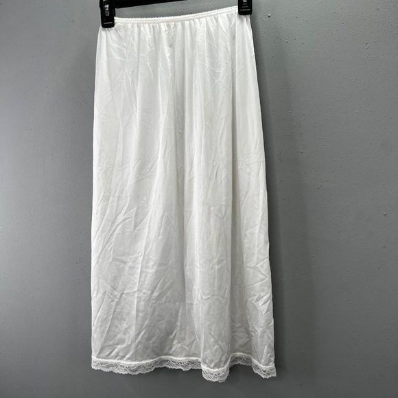 Vintage Warners Perfect Measure Half Slip size Small White Nylon Lace USA 55300 - Picture 4 of 6